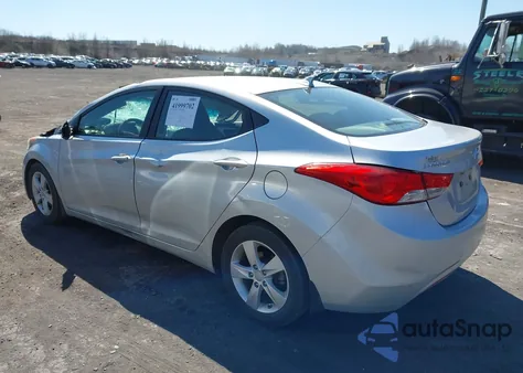 2013 Hyundai Elantra Gls z USA, uszkodzony, nr VIN 5NPDH4AE6DH209246